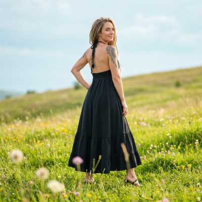Avani (Black)